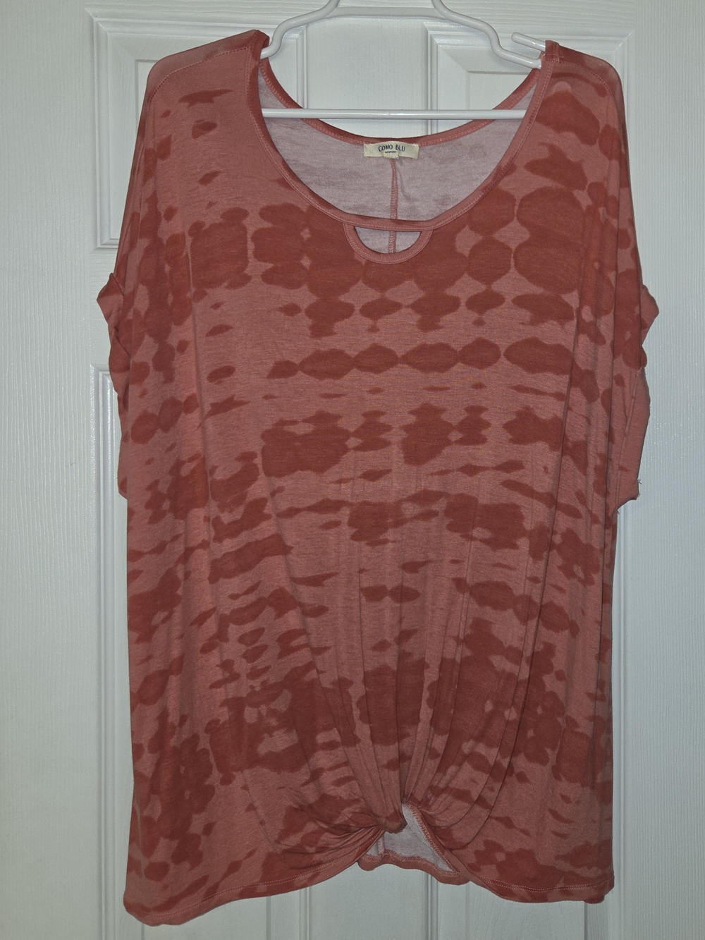 Twist Front Top